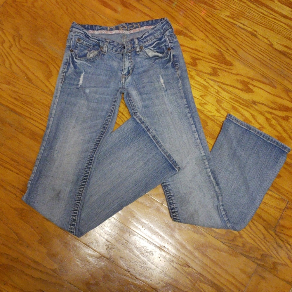Juniors size 1/2 boot cut jeans
